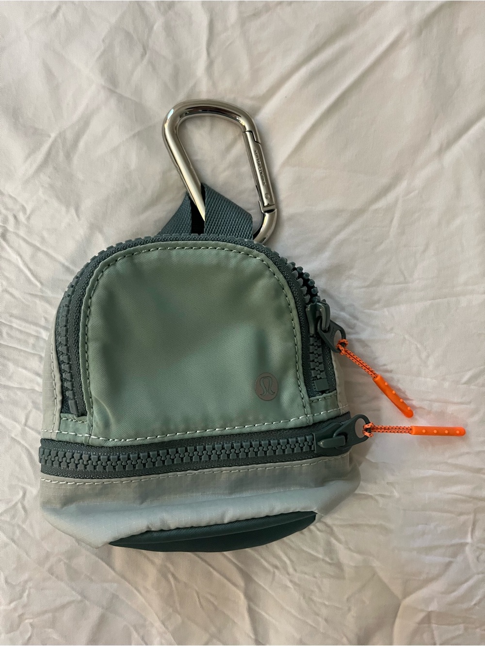 lululemon athletica Mini Clip Pouch in Sage Green